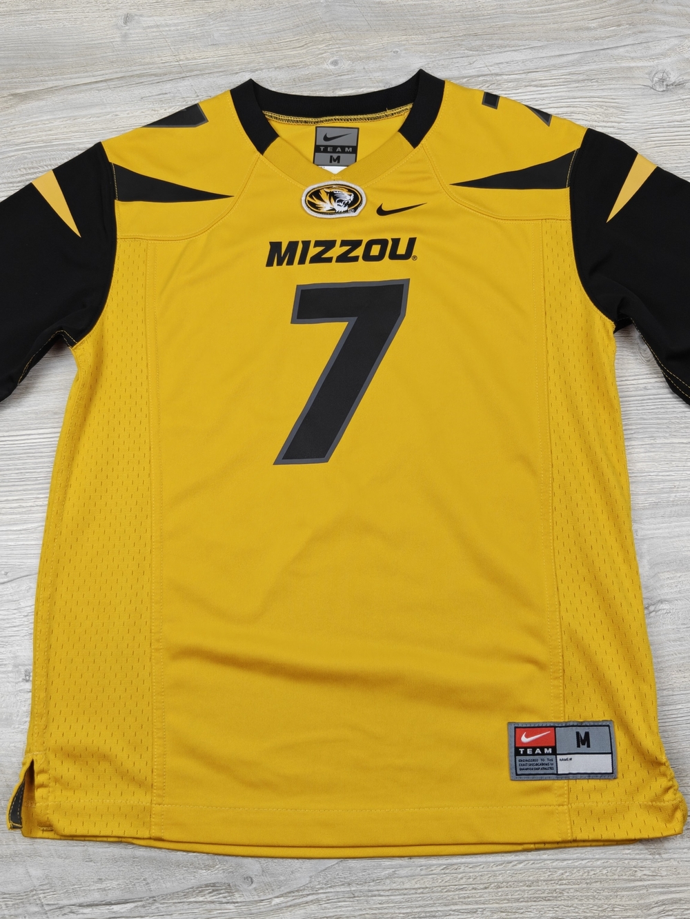 Nike Mizzou Tigers Youth Football Jersey #7 Gold Black Size Medium 10/12